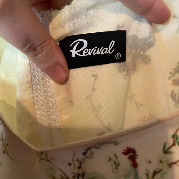 Dangerfield/Revival Chicken Dress 🐓 - Picture 2 of 5